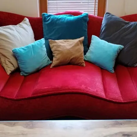 Patek Premium - Airport Lawica & Mtp & Car Races & International Trade Fairs * Skórzewo