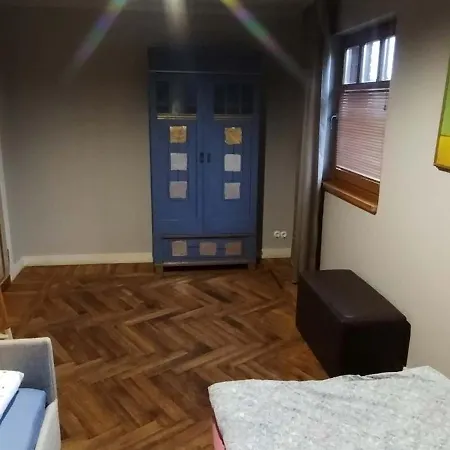 Patek Premium - Airport Lawica & Mtp & Car Races & International Trade Fairs Apartman