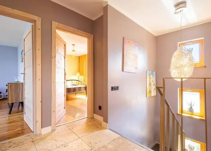 Patek Premium - Airport Lawica & Mtp & Car Races & International Trade Fairs Daire *