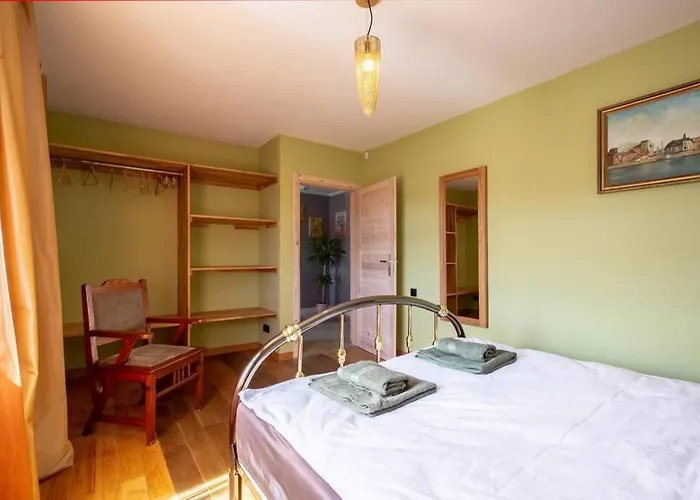 Daire Patek Premium - Airport Lawica & Mtp & Car Races & International Trade Fairs *