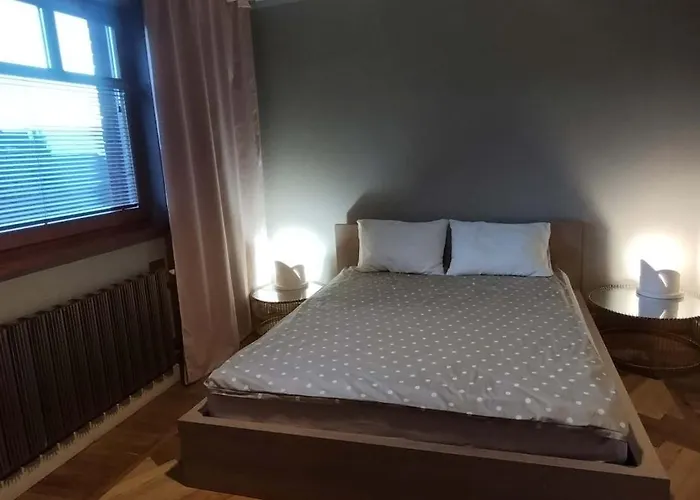 Daire Patek Premium - Airport Lawica & Mtp & Car Races & International Trade Fairs